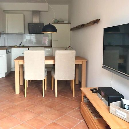 Lieblingsplatz Im Reethus Apartment Путбус Екстериор снимка